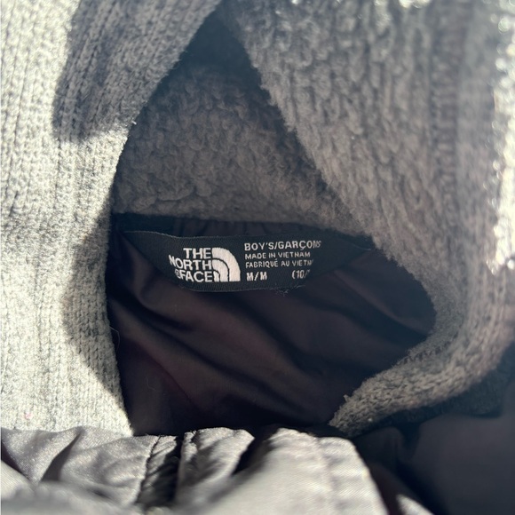 Boys north face sweater vest - Picture 4 of 5